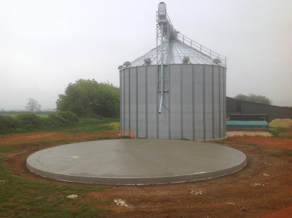 concrete grain silo base in norfolk