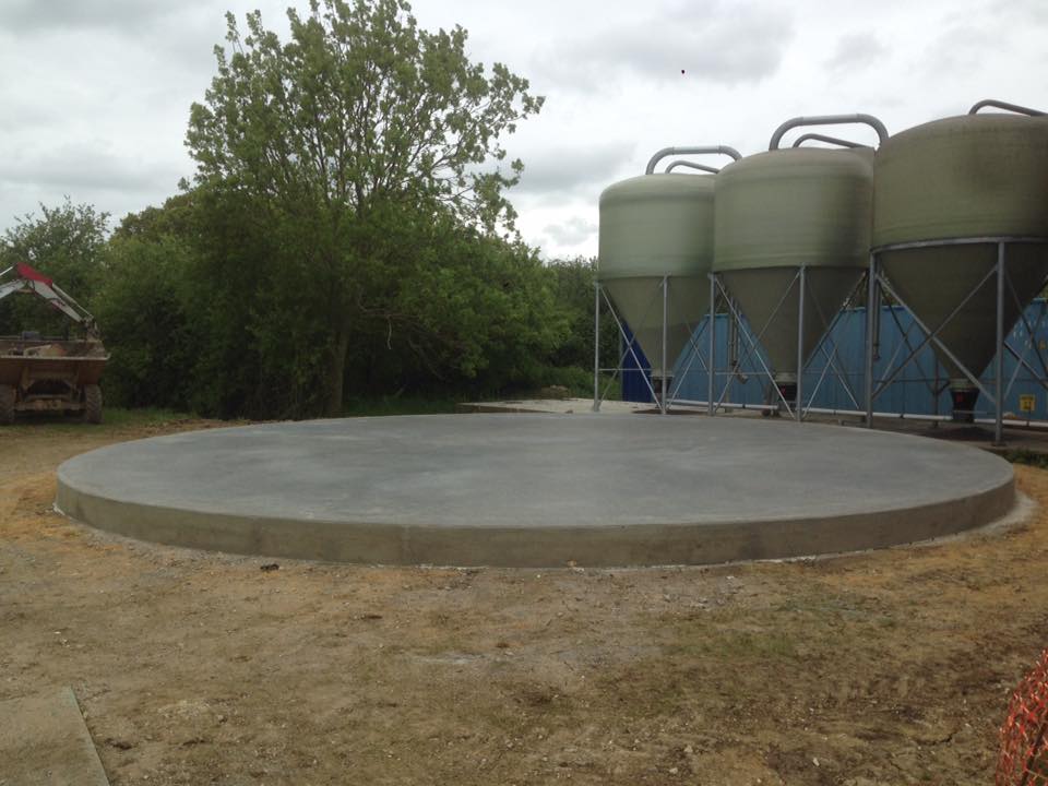 concrete silo base on suffolk farm